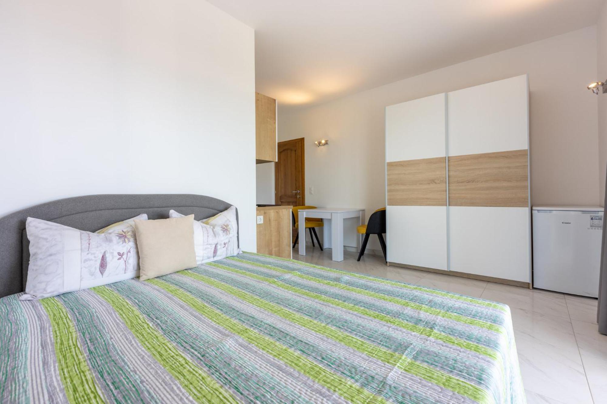 Apartments Sunshine E Crikvenica Zewnętrze zdjęcie